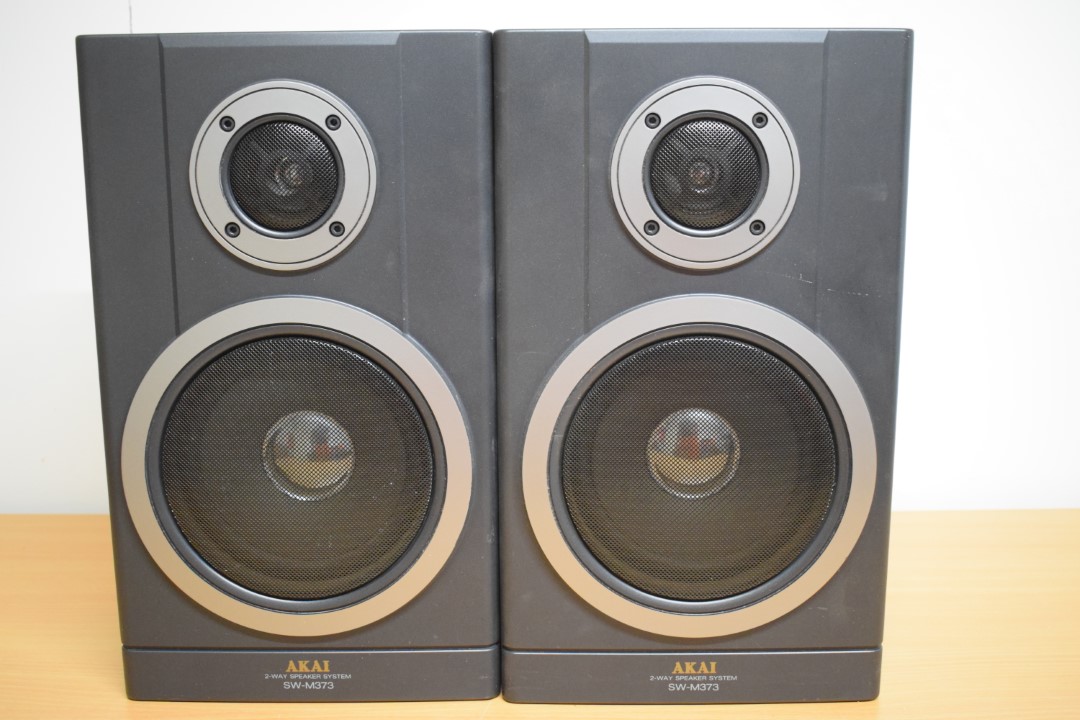 Akai SW-M373 Speakerset  			